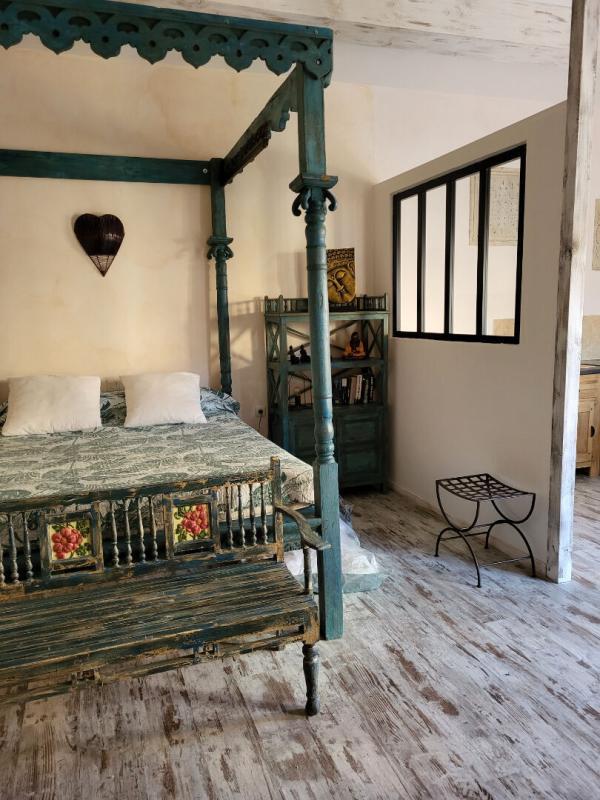 Maison chambre d'hôtes - 209 m² - 8 pièces