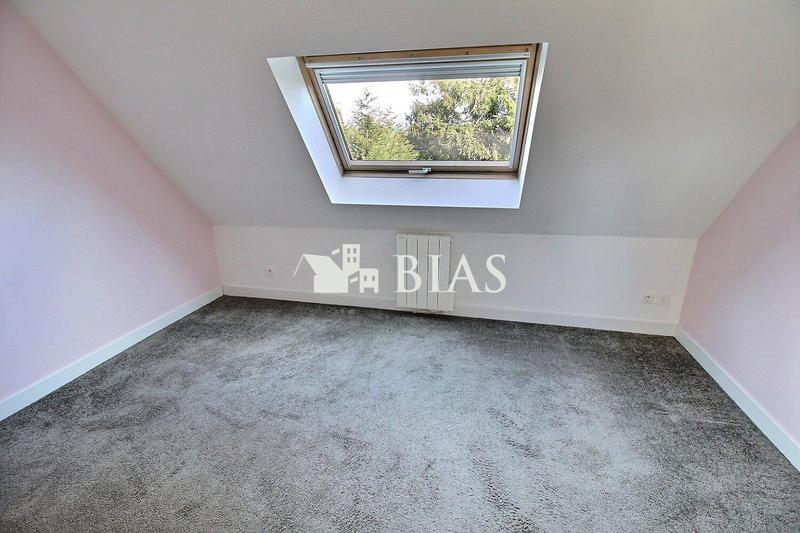 Maison - 139 m² - 6 pièces