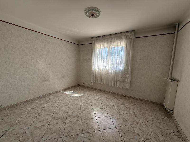 Appartement - 70 m² - 4 pièces