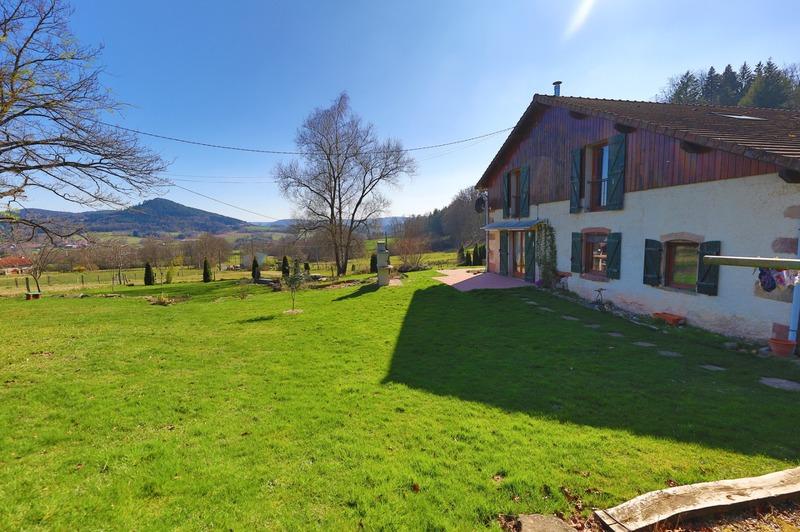 Maison - 198 m² - 8 pièces