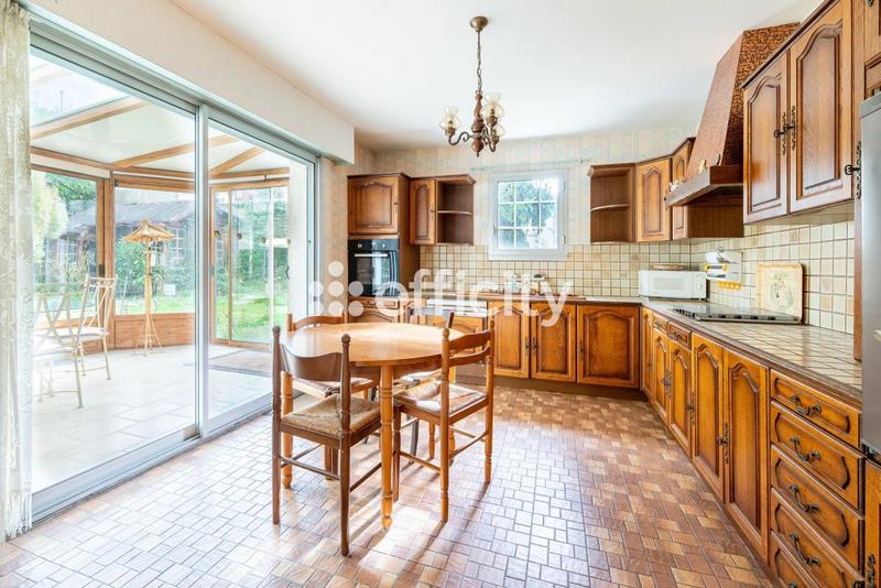 Maison traditionnelle - 130 m² - 6 pièces