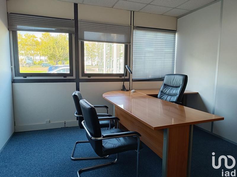 Bureau - 750 m²