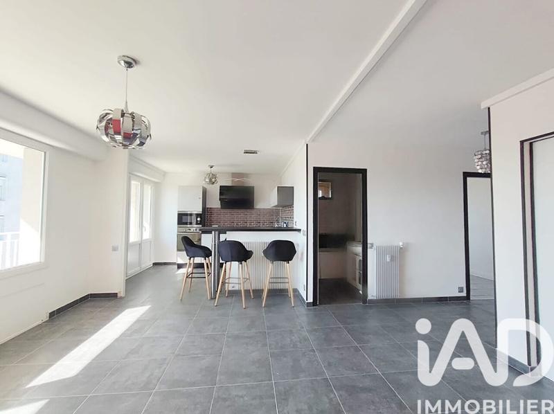 Appartement - 76 m² - 4 pièces