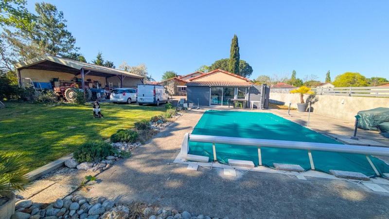 Maison - 160 m² - 8 pièces