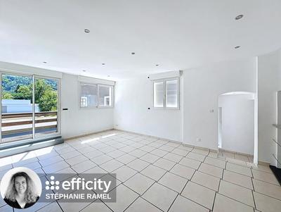 Appartement - 139 m² - 4 pièces