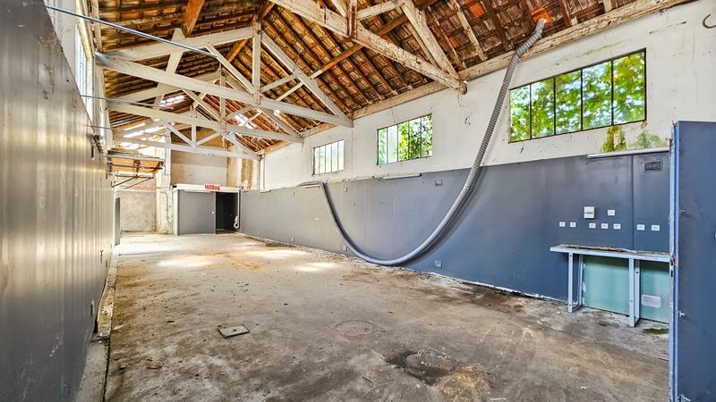 Immeuble - 200 m² - 15 pièces