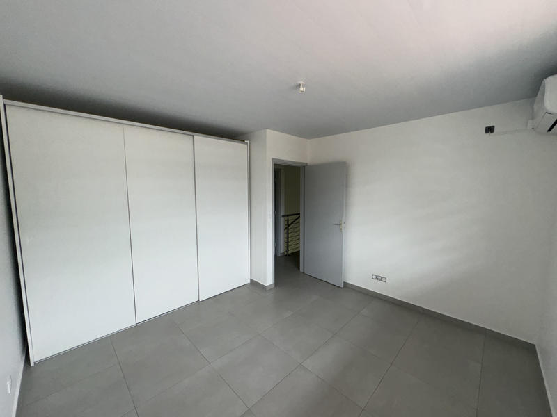Maison - 77 m² - 3 pièces