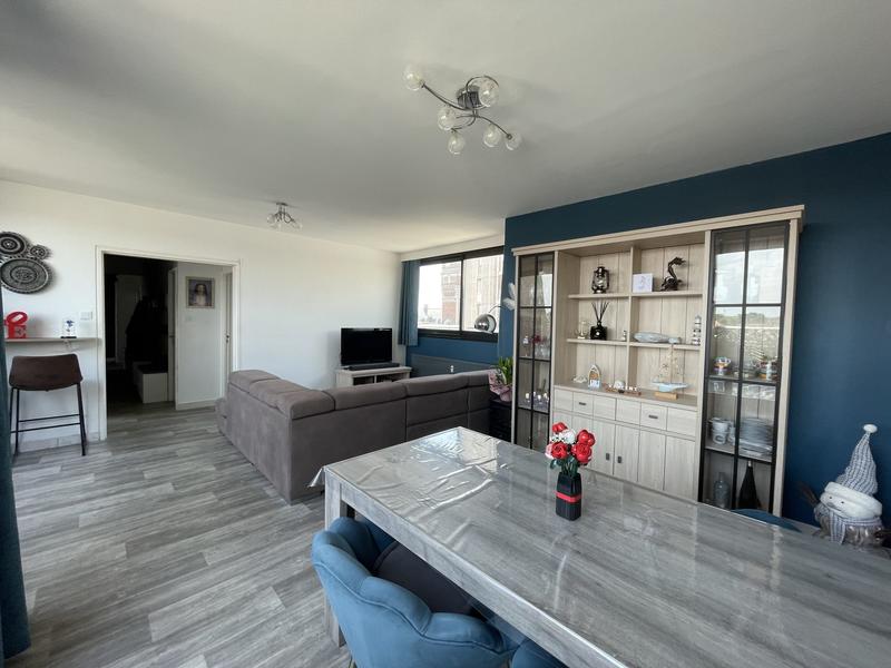 Appartement - 79 m² - 5 pièces