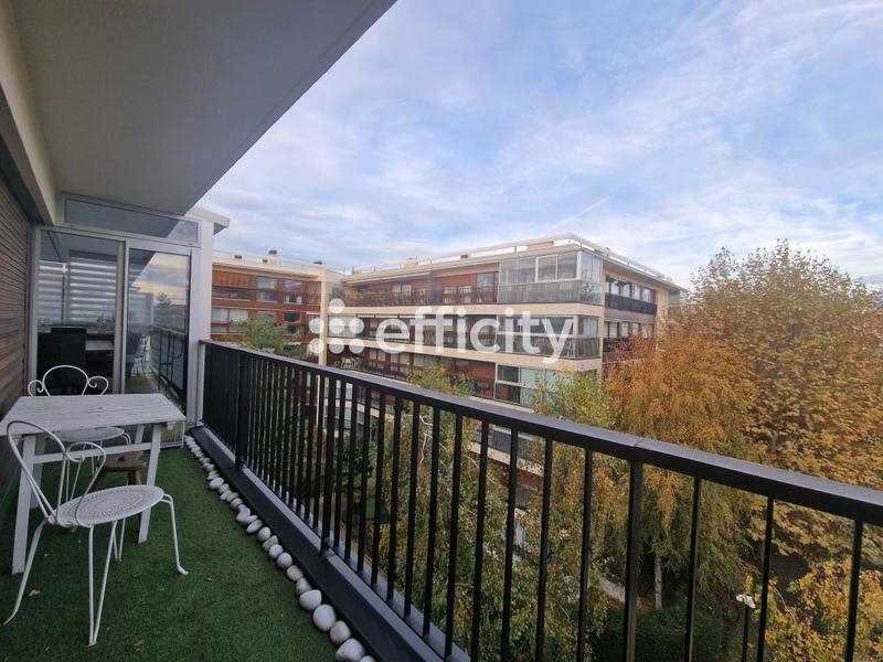 Appartement - 75 m² - 3 pièces