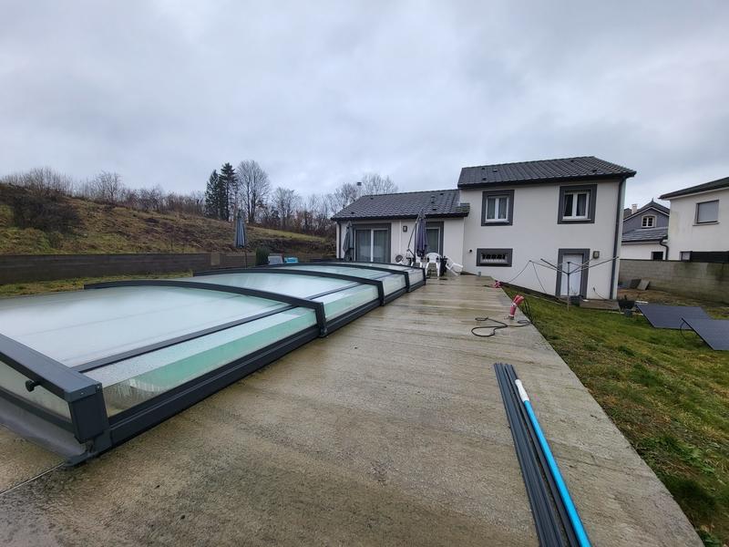 Maison - 95 m² - 5 pièces