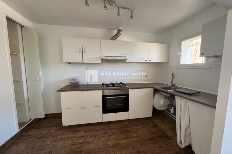 Maison - 200 m² - 10 pièces