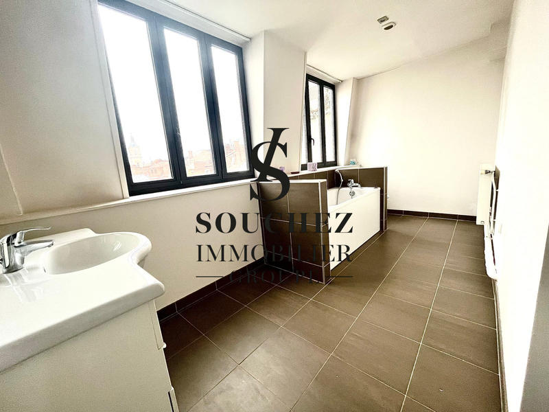 Appartement - 148 m² - 6 pièces