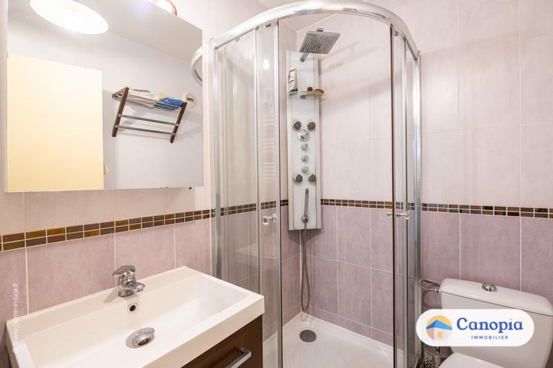 Appartement - 96 m² - 5 pièces