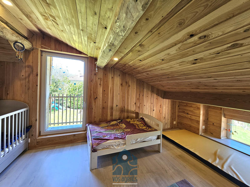 Villa - 258 m² - 8 pièces