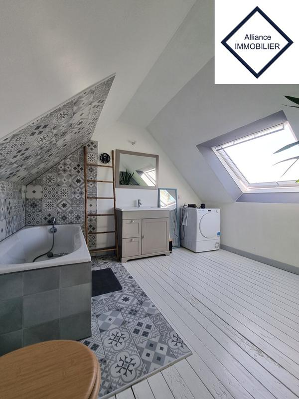 Maison - 103 m² - 5 pièces