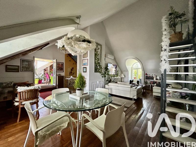 Appartement - 180 m² - 5 pièces