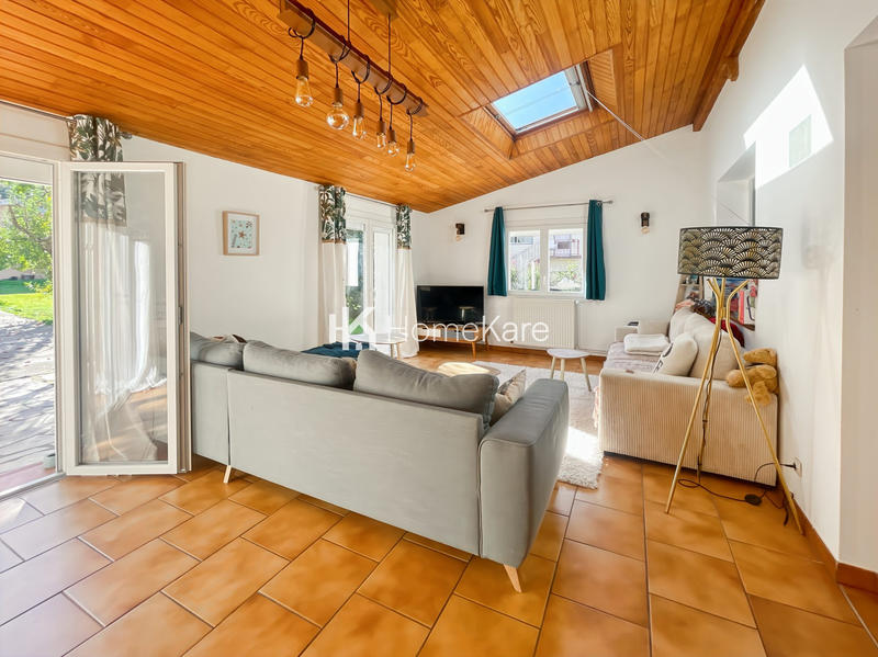 Maison - 122 m² - 5 pièces