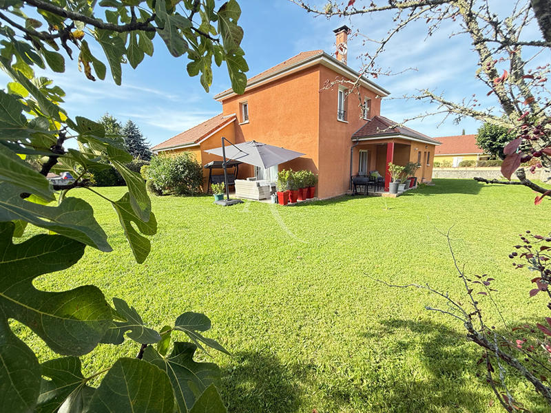 Maison - 140 m² - 5 pièces