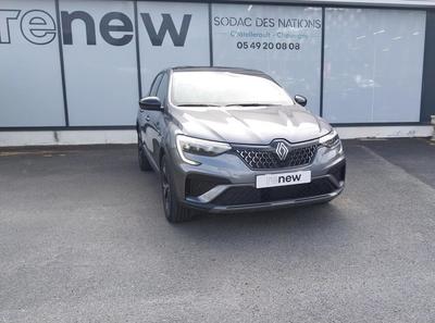 Renault Arkana E-Tech 145 - 23 Techno