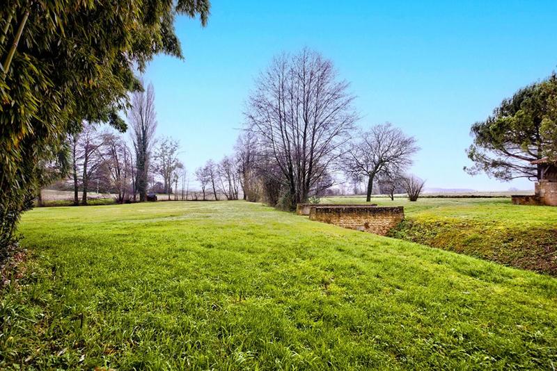 Immeuble - 350 m² - 11 pièces