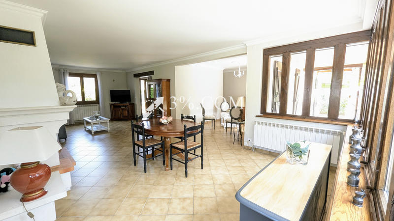 Maison - 147 m² - 5 pièces