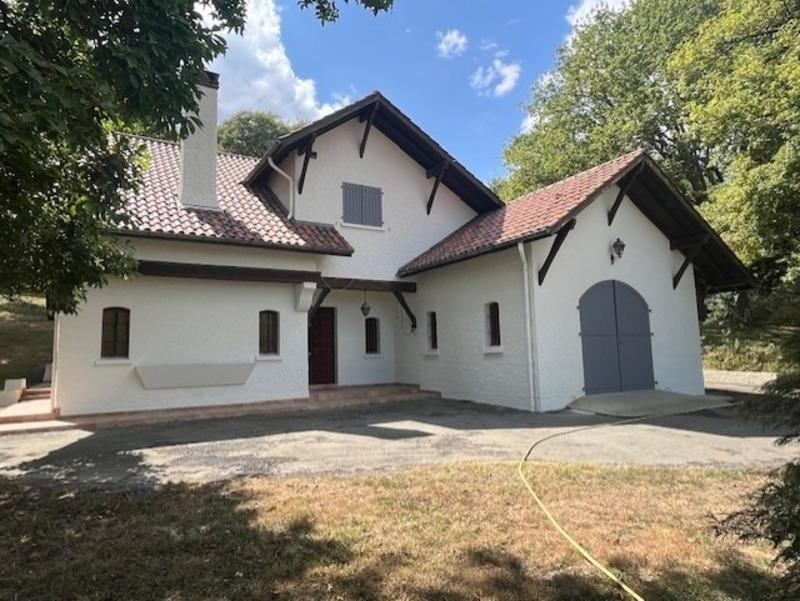 Maison - 185 m² - 6 pièces