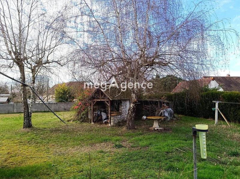 Maison traditionnelle - 230 m² - 8 pièces