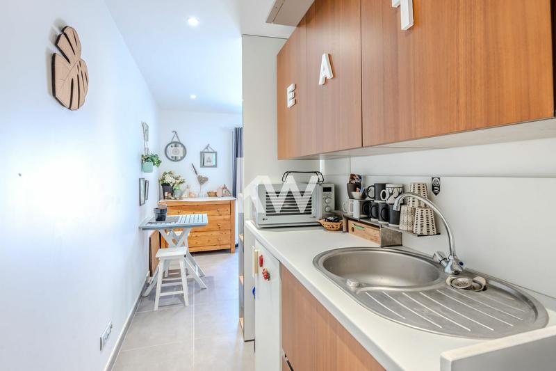 Maison - 262 m² - 8 pièces