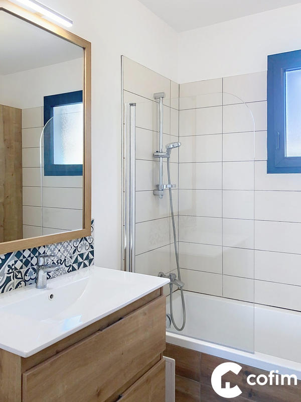 Maison - 104 m² - 5 pièces