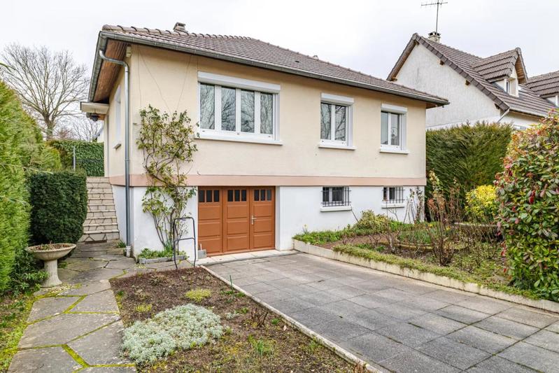 Maison - 83 m² - 5 pièces