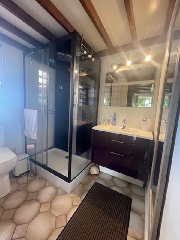 Maison - 263 m² - 8 pièces