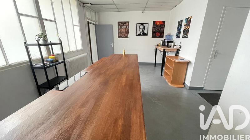 Loft - 245 m² - 5 pièces