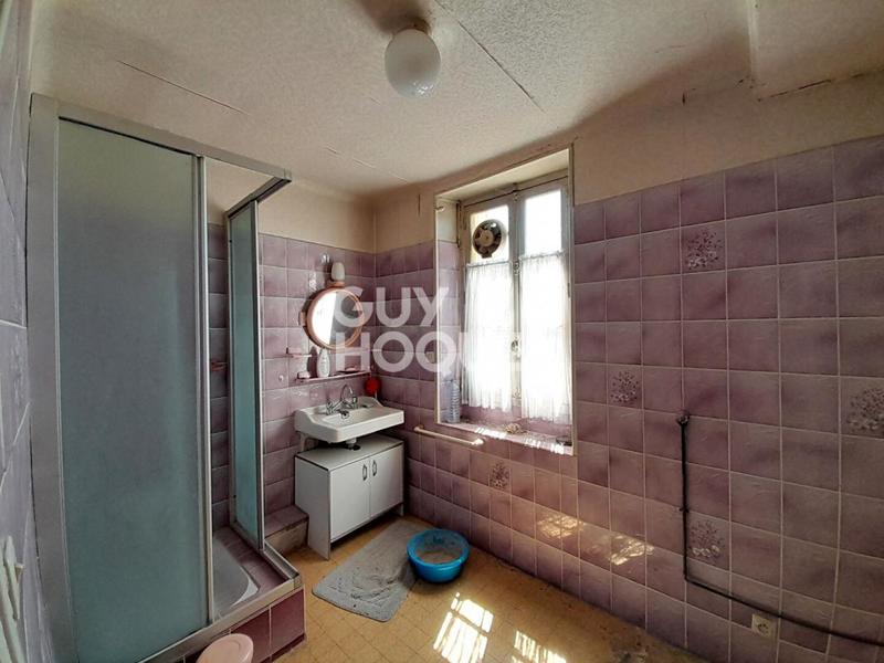 Maison ancienne - 98 m² - 4 pièces