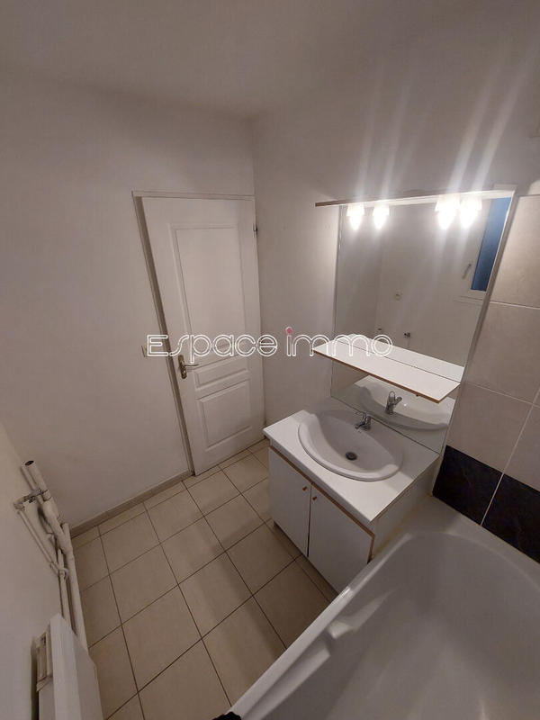 Appartement - 42 m² - 1 pièce