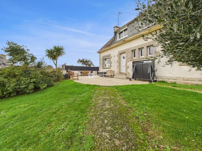 Maison - 140 m² - 7 pièces