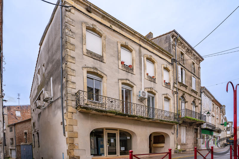 Maison - 168 m² - 6 pièces