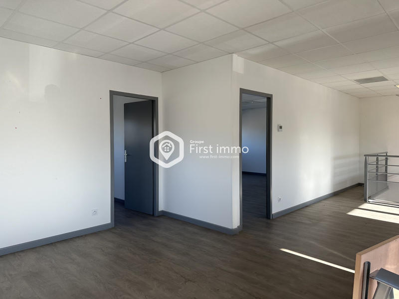 Local commercial - 210 m²