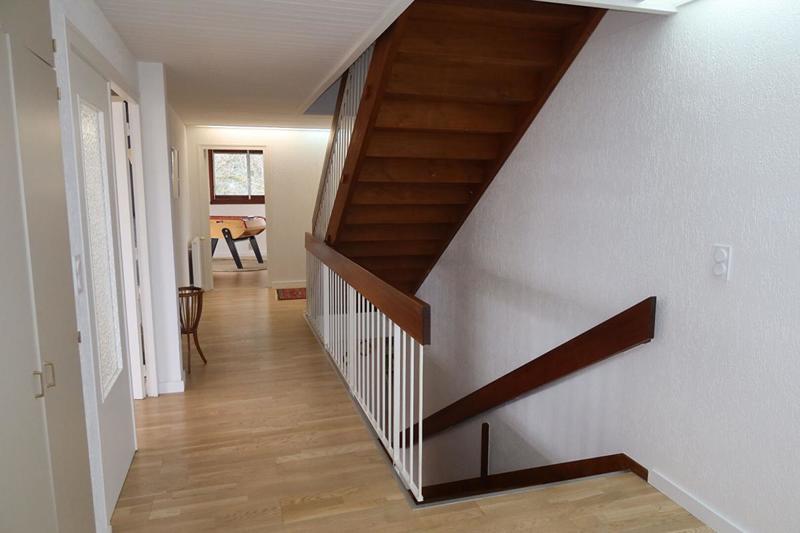 Propriété - 300 m² - 9 pièces