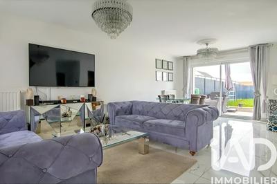 Maison - 100 m² - 6 pièces