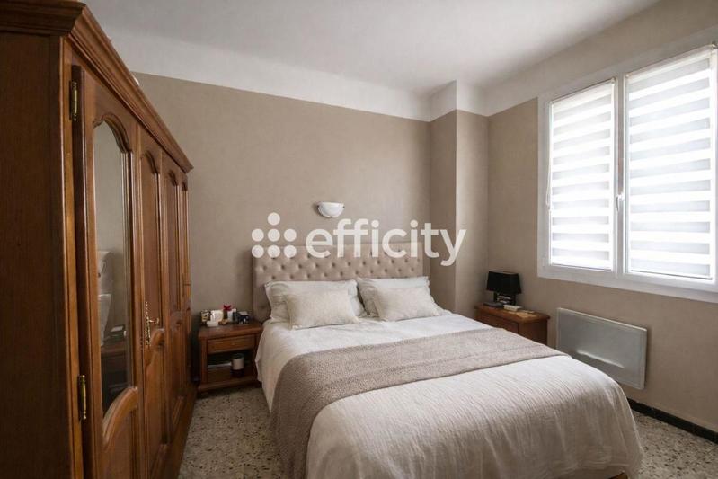 Pavillon - 93 m² - 5 pièces