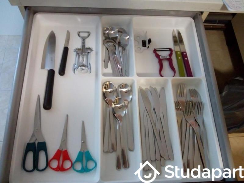 Chambre - 11 m² - 1 pièce