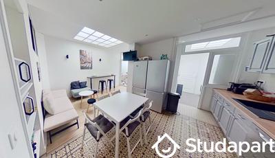 Chambre - 13 m² - 1 pièce