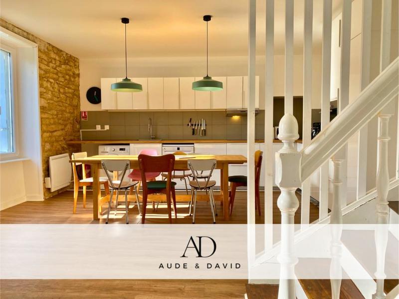 Maison - 230 m² - 7 pièces