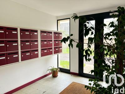 Appartement - 64 m² - 4 pièces