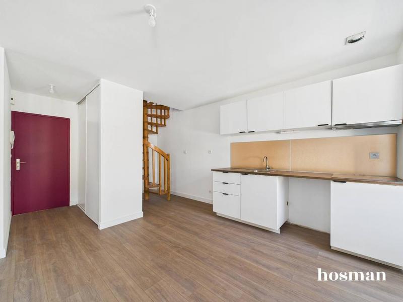 Appartement - 80 m² - 4 pièces