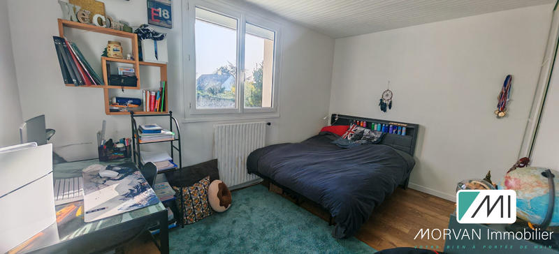 Maison - 175 m² - 9 pièces