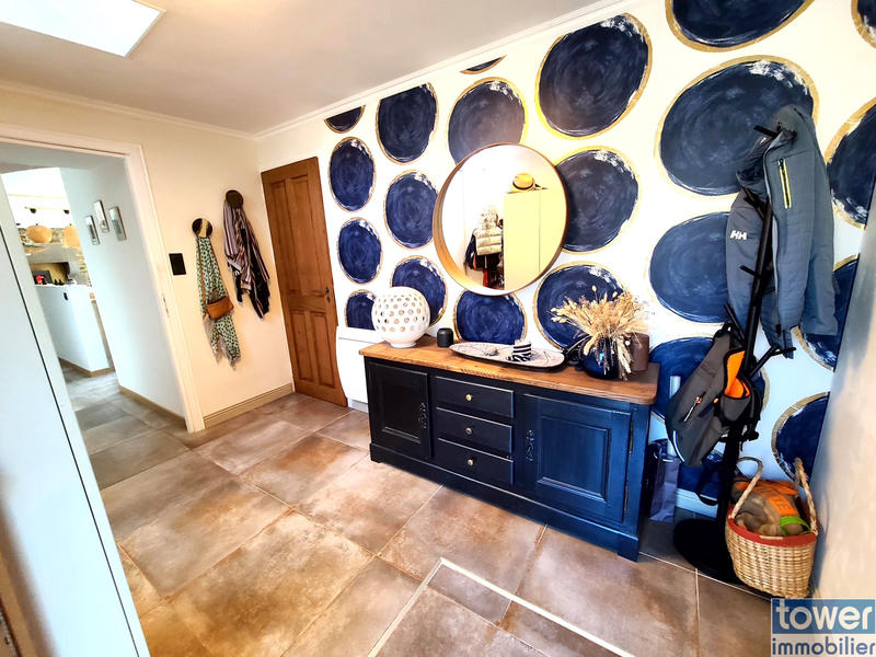 Propriété - 330 m² - 13 pièces