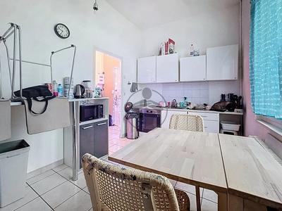 Immeuble - 188 m² - 7 pièces