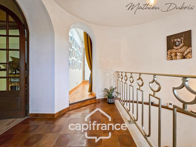 Maison bourgeoise - 170 m² - 7 pièces