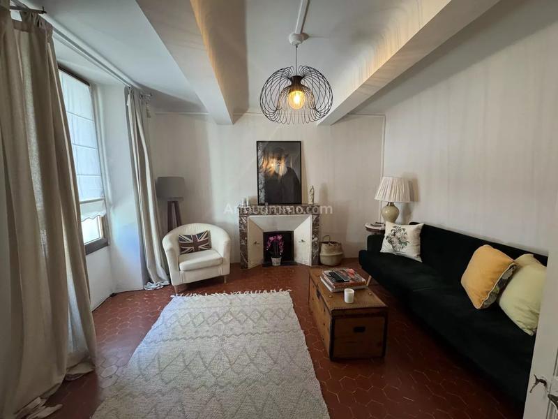 Maison - 278 m² - 9 pièces